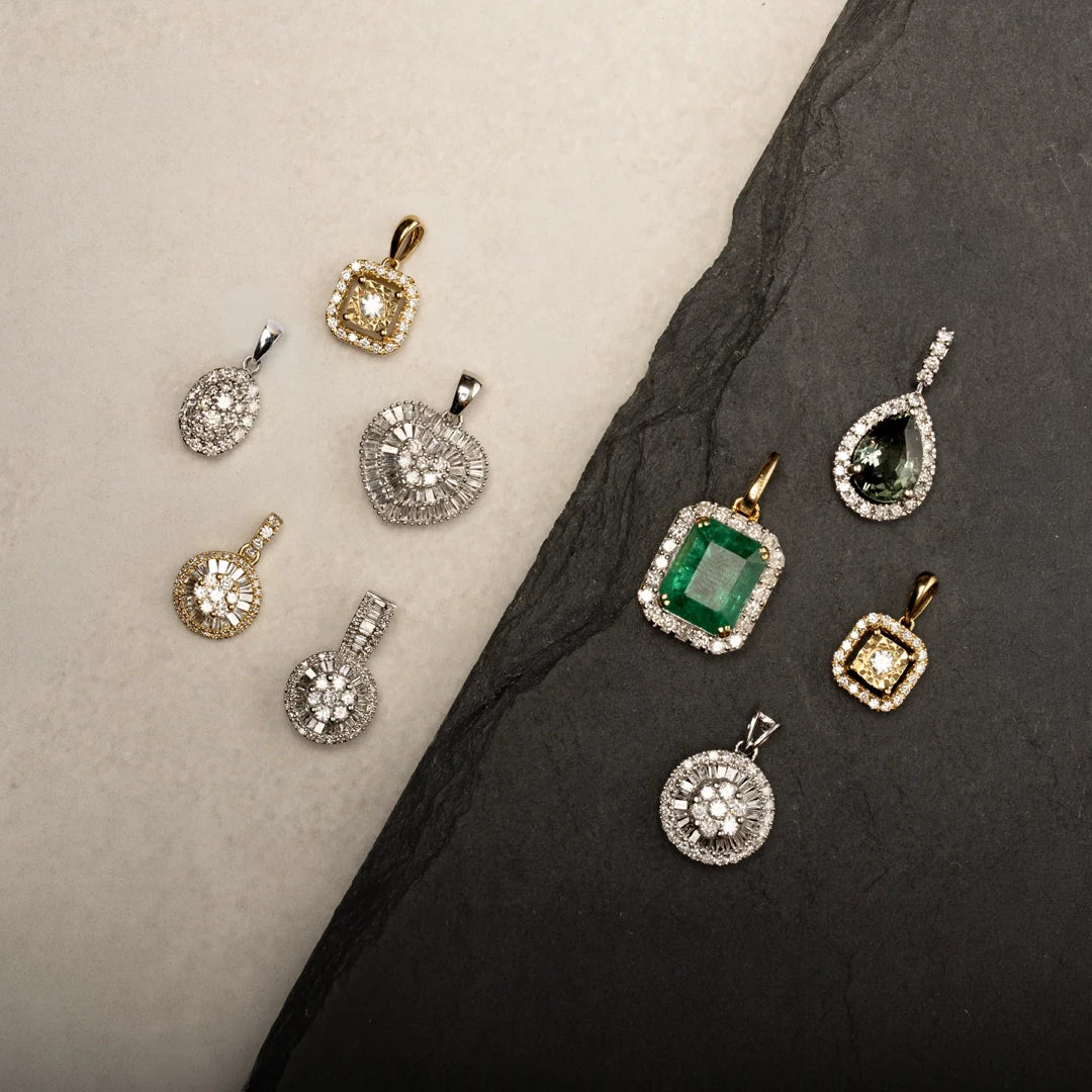 Dijes de Oro 18K — Joyería Fina Lima