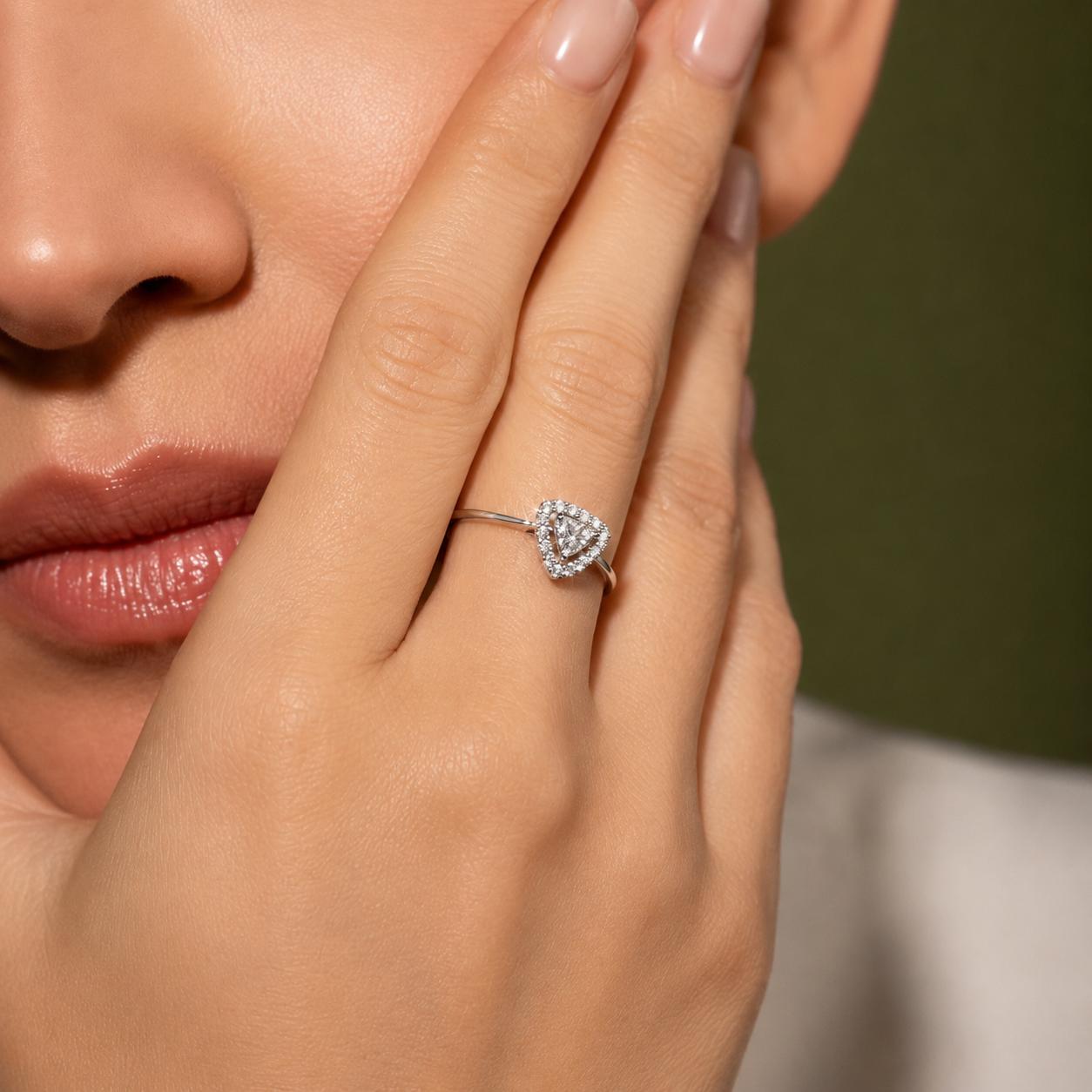 Anillo Infiniti