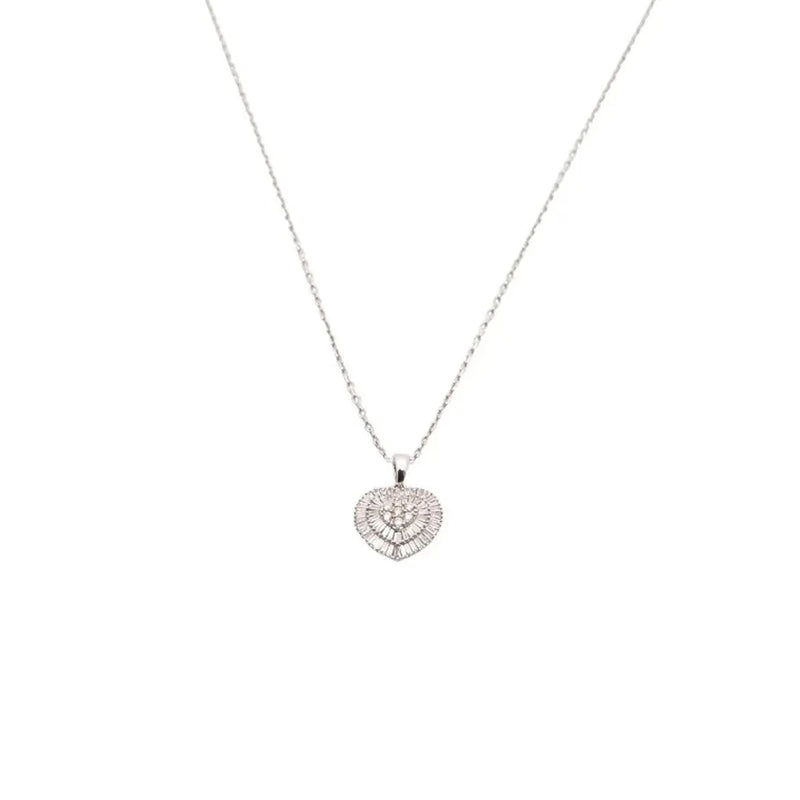 Dije de diamantes en oro blanco 18K