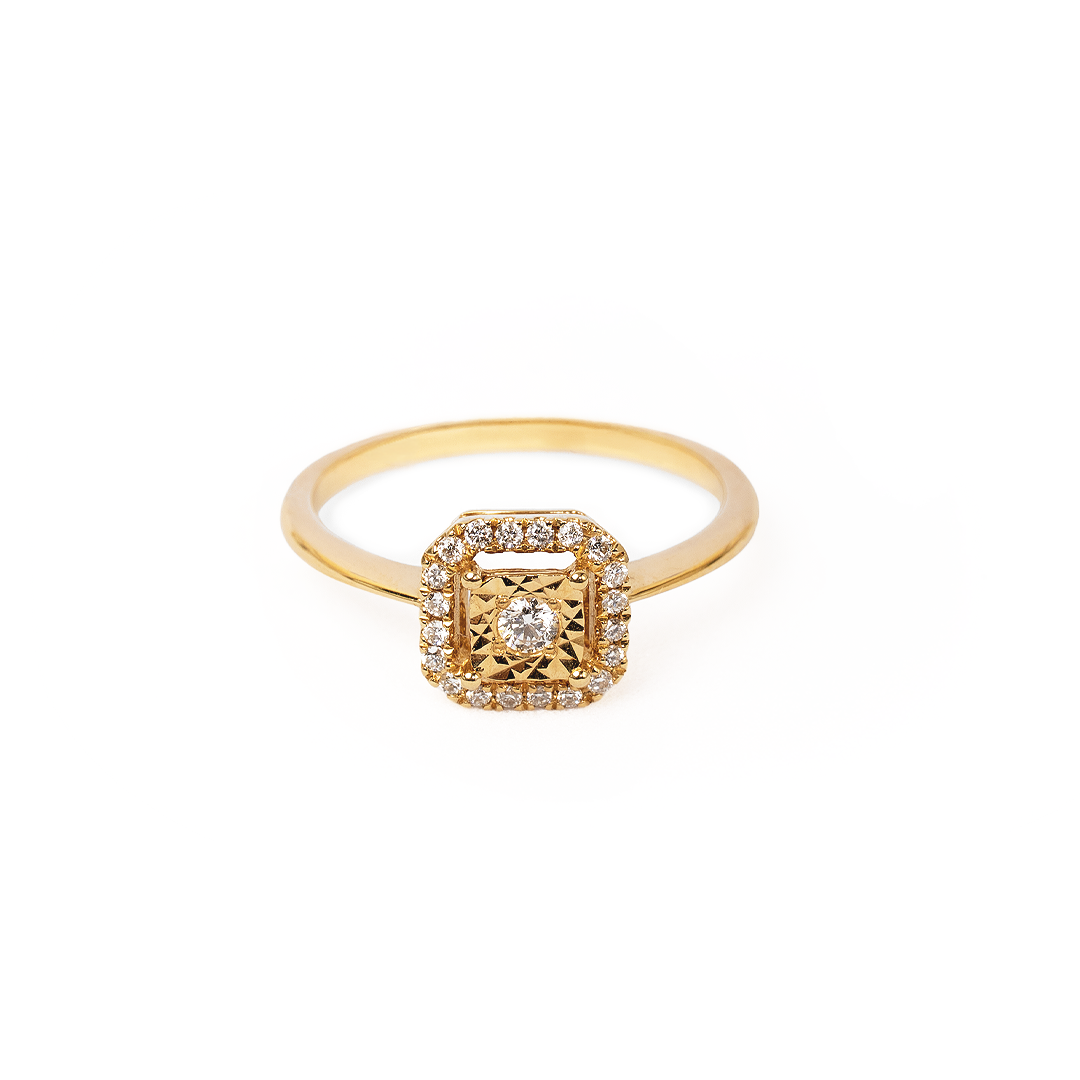 Anillo de diamantes en oro amarillo 18K