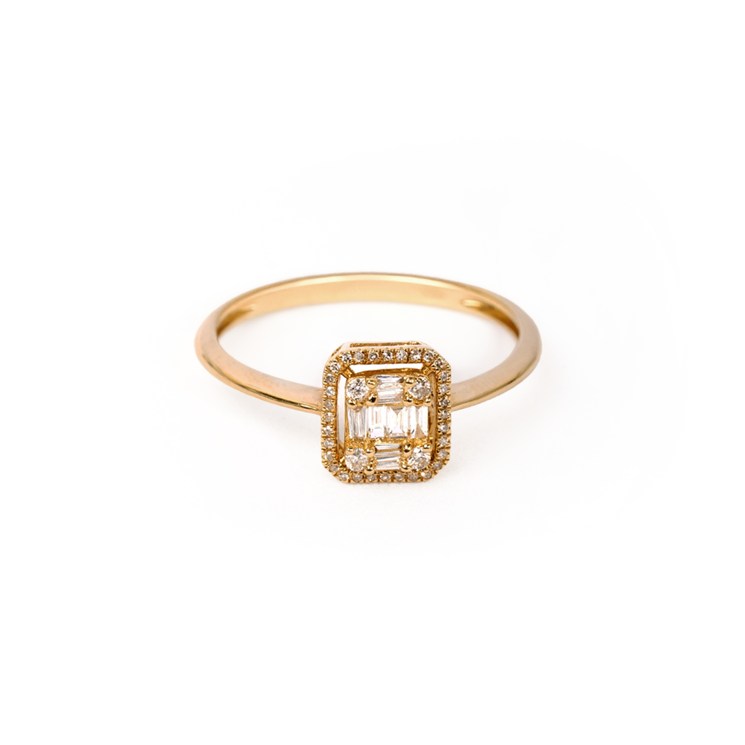 Anillo de diamantes en oro amarillo 18K