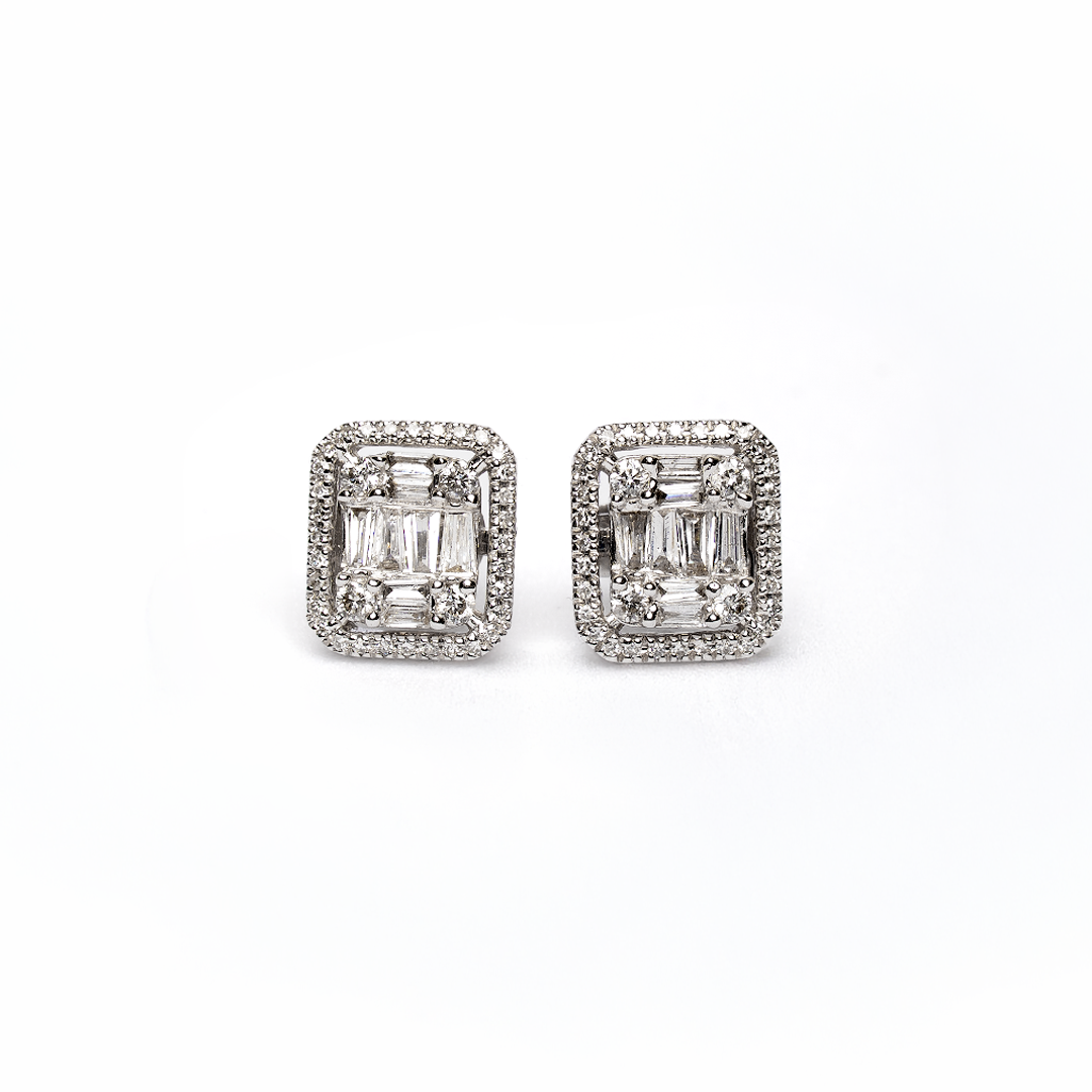 Aretes de diamantes en oro blanco 18K