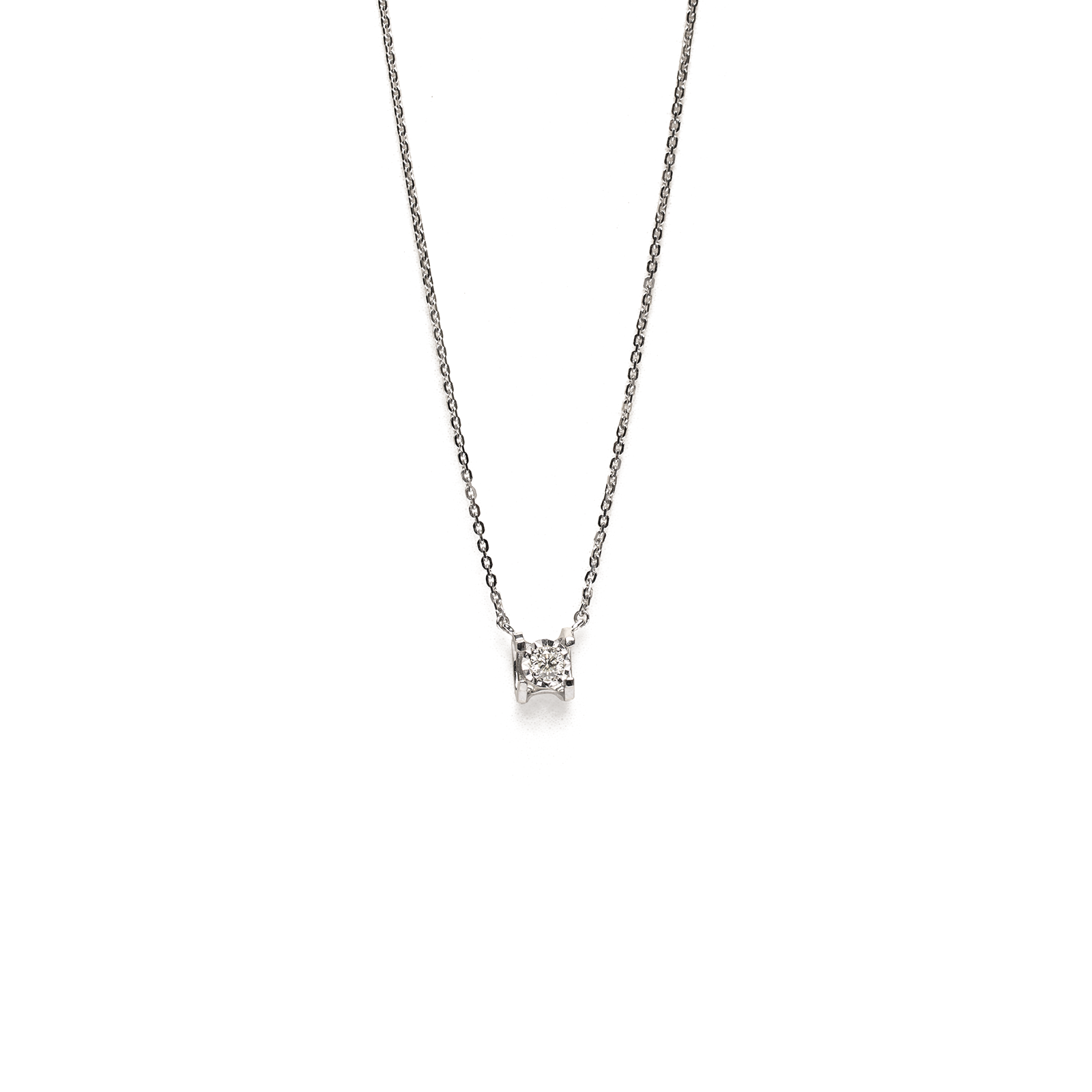Collar de diamante en oro blanco 18K