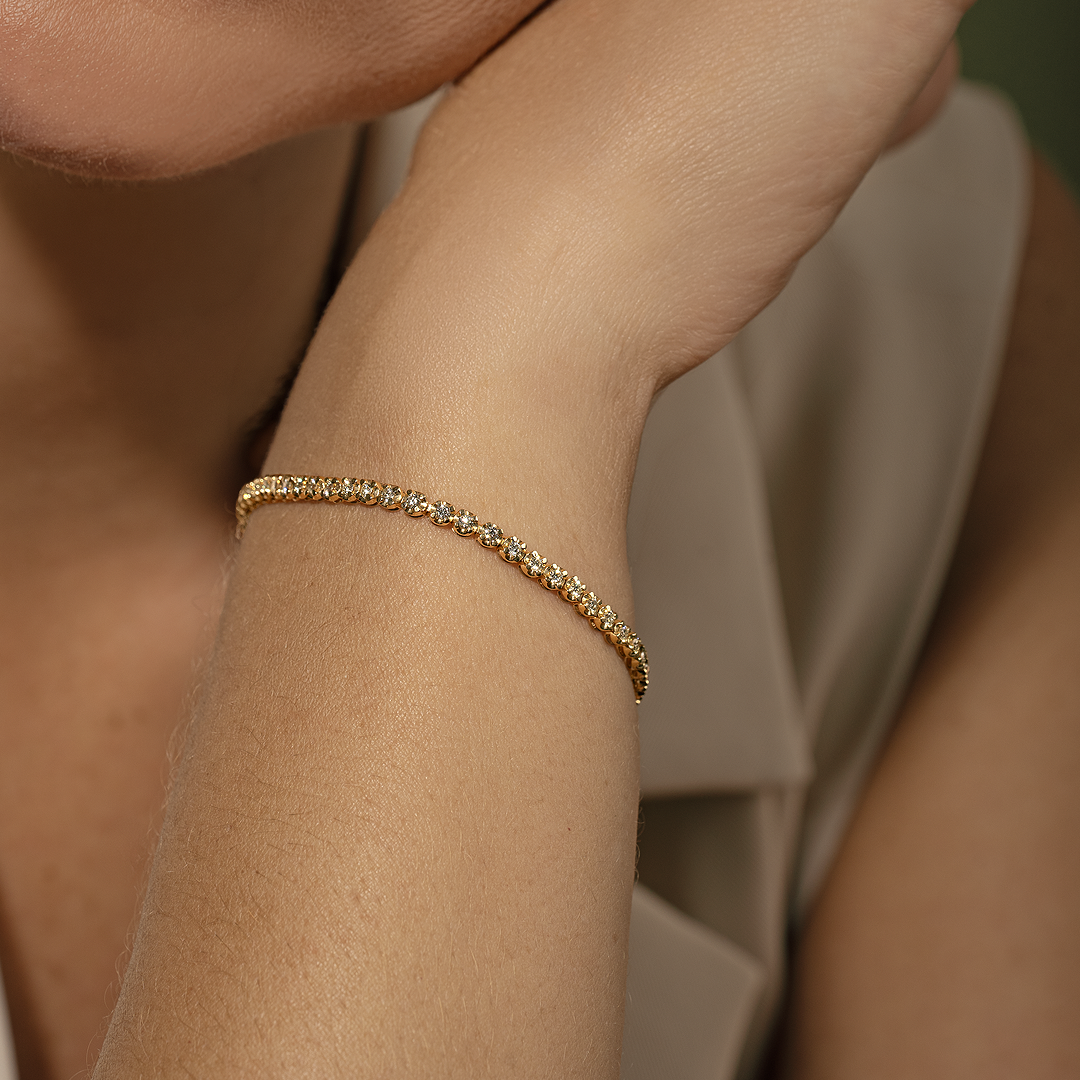 Tennis de diamantes en oro amarillo 18K