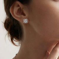 Aretes de diamantes en oro blanco 18K