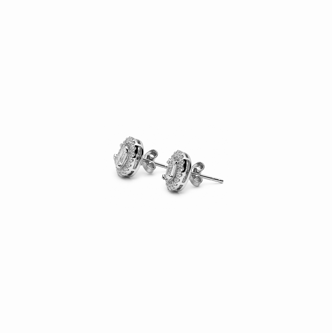 Aretes de diamantes en oro blanco 18K