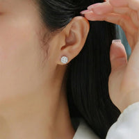 Aretes de diamantes en oro blanco 18K