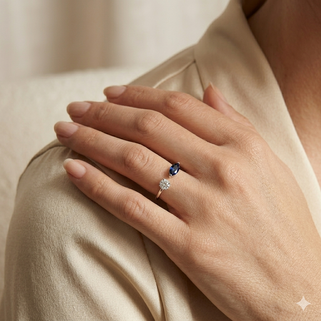 Anillo de zafiro azul en oro blanco 18K