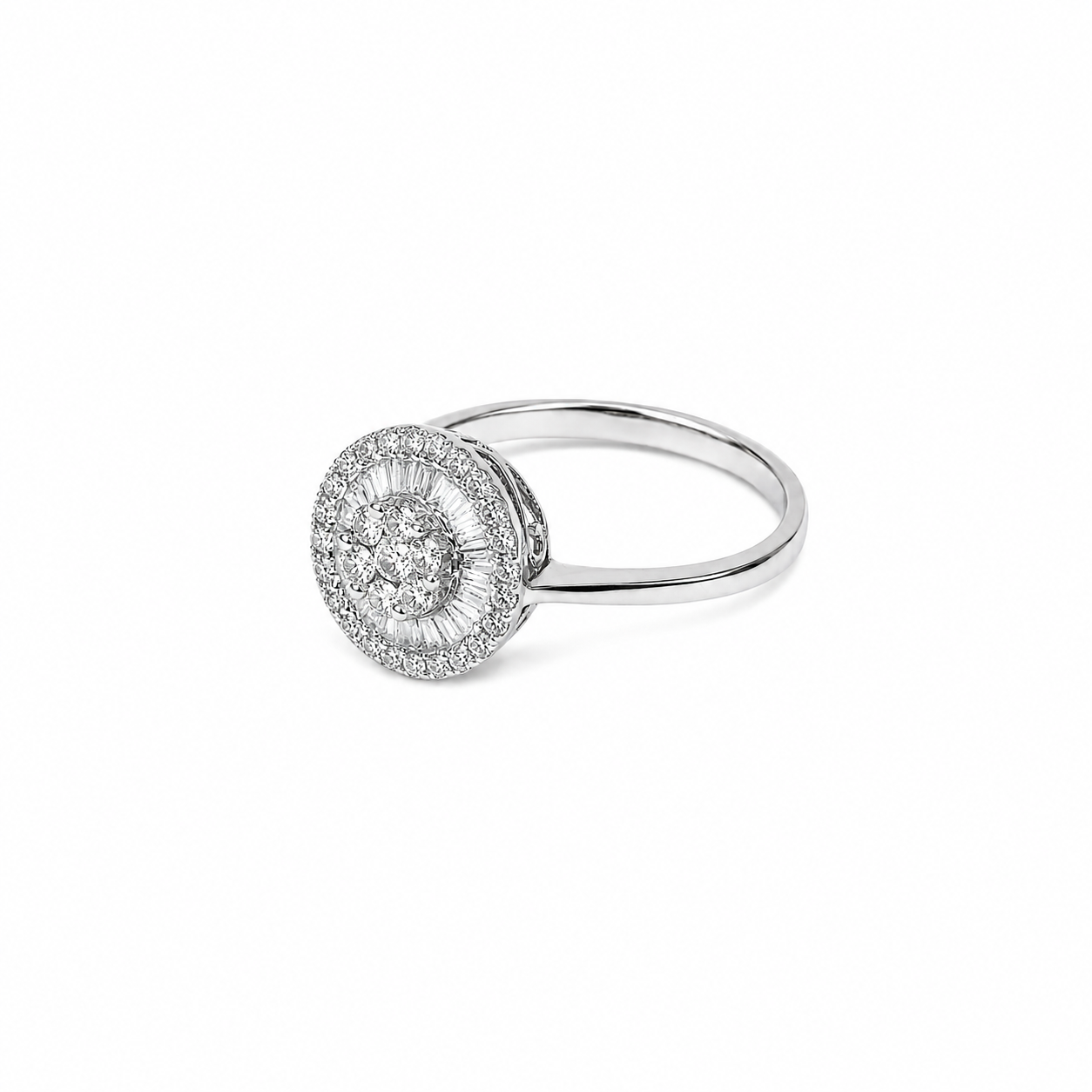 Anillo de diamantes en oro blanco 18K