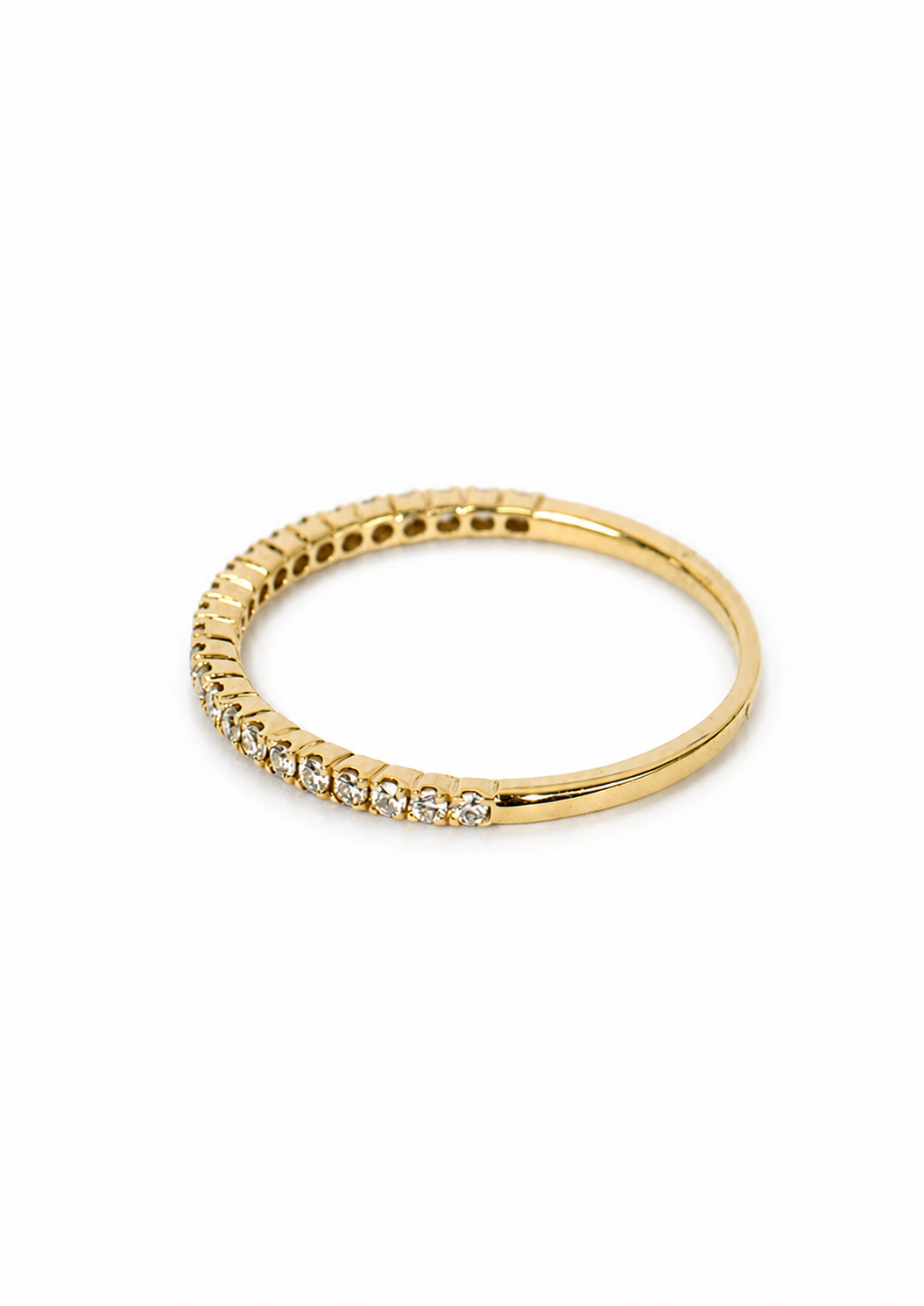 Anillo de diamantes en oro amarillo 18K