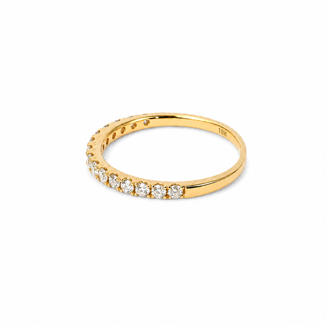 Anillo de diamantes en oro amarillo 18K