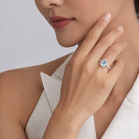 Anillo Aguamarina en oro blanco 18K