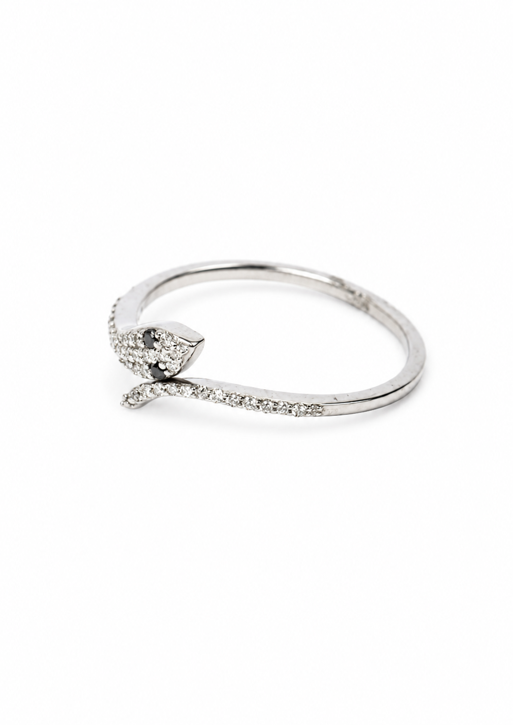 Anillo de diamantes en oro blanco 14K