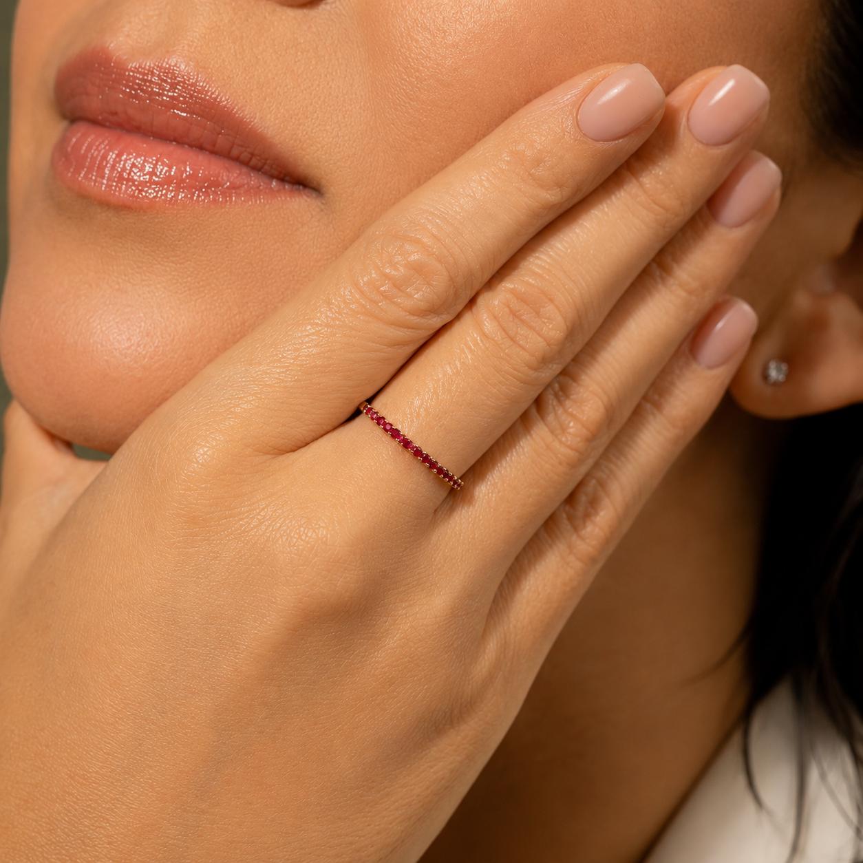 Anillo Aveline