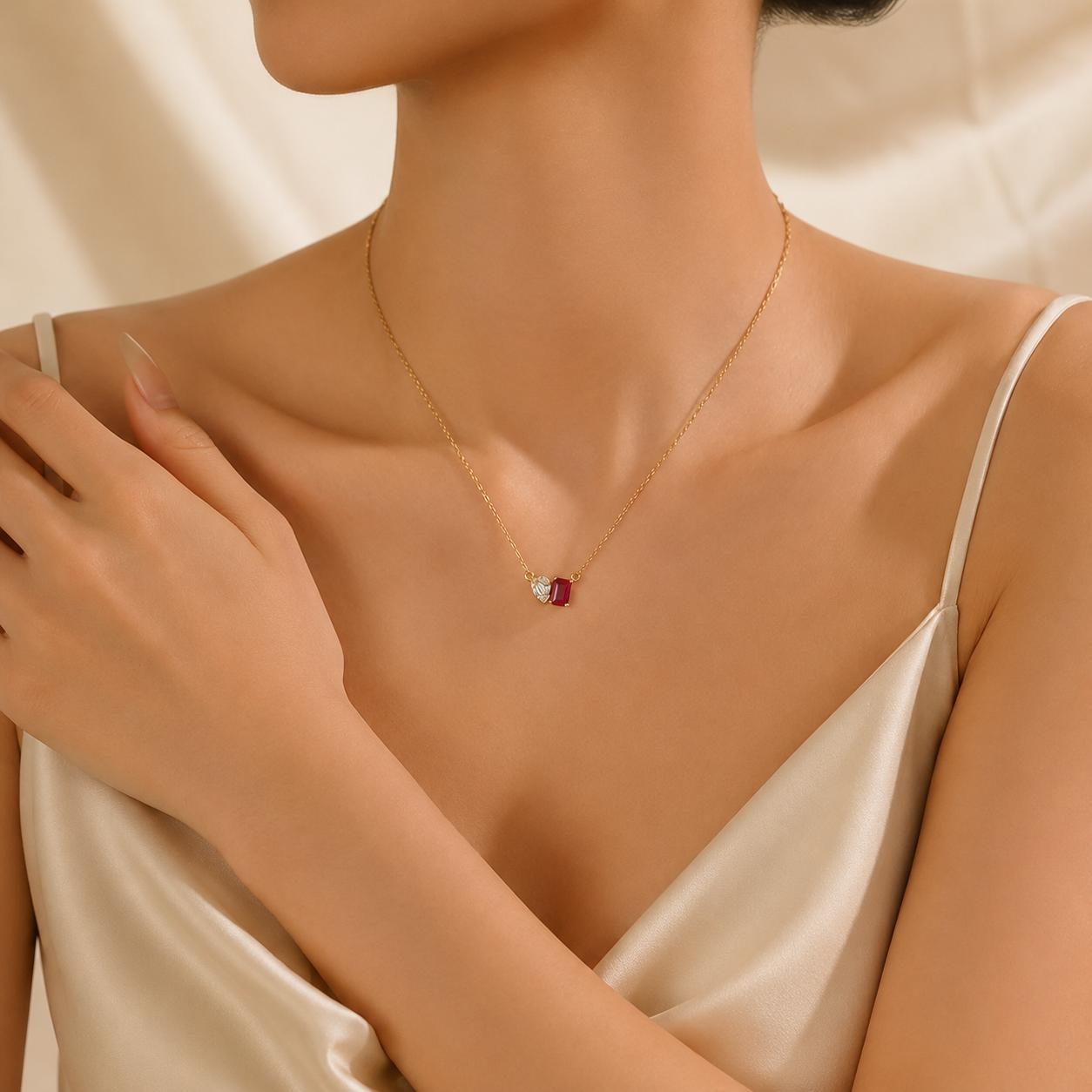 Collar Palazzo