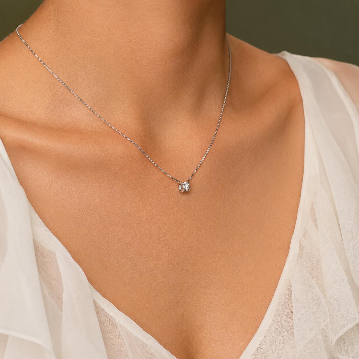 Collar Opulence