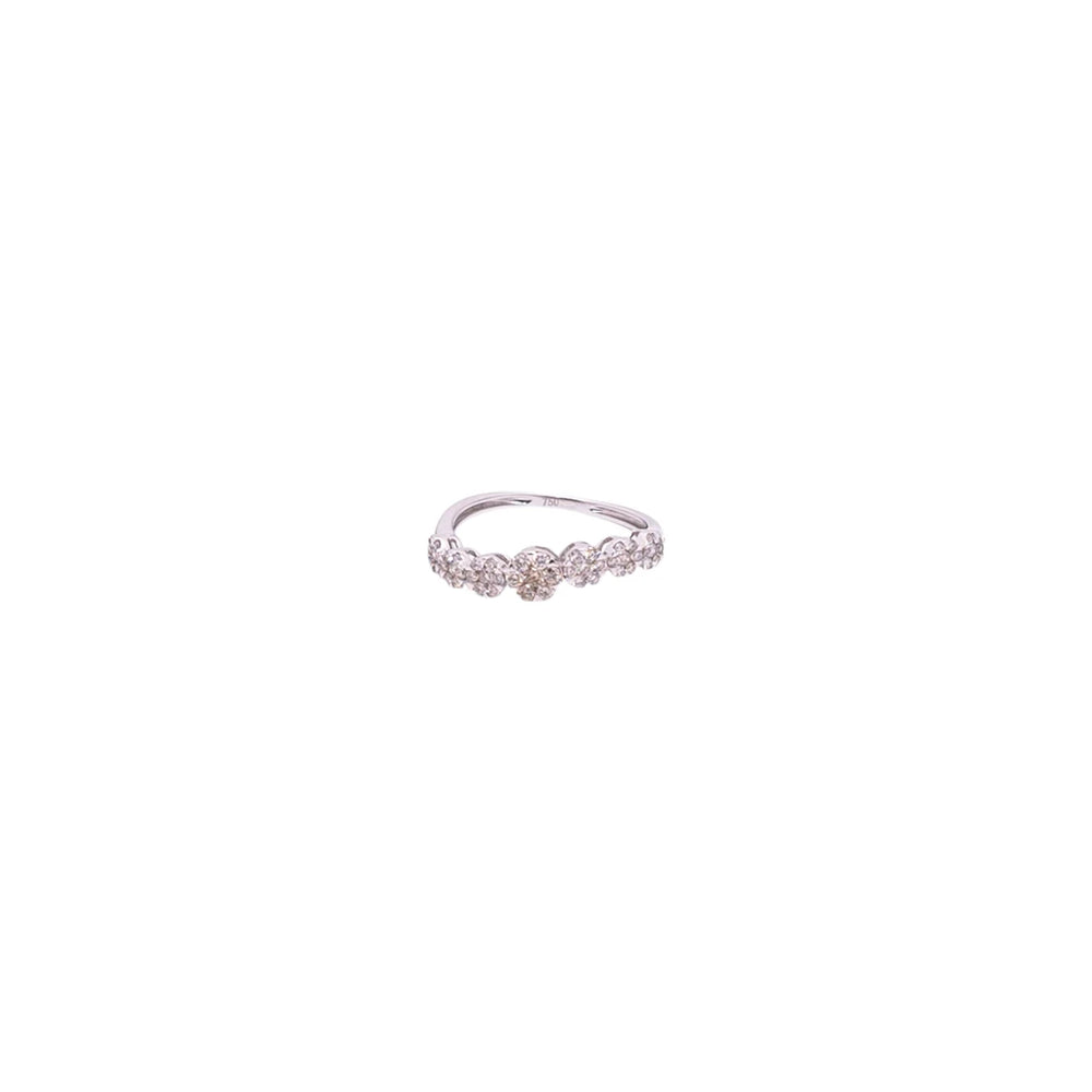 Anillo de diamantes en oro blanco 18K